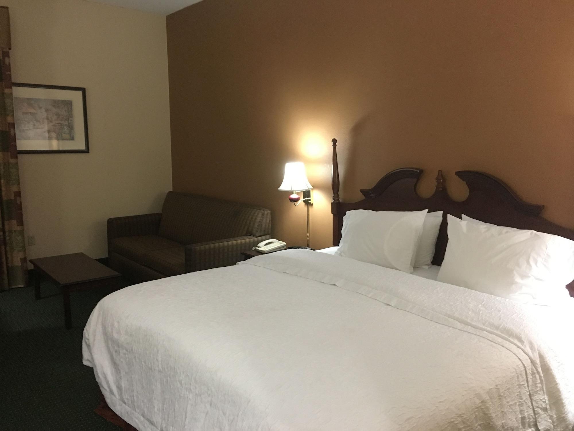 Hampton Inn Bedford Exterior foto