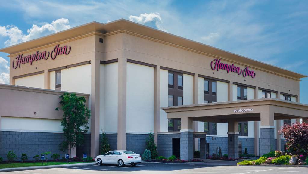 Hampton Inn Bedford Exterior foto
